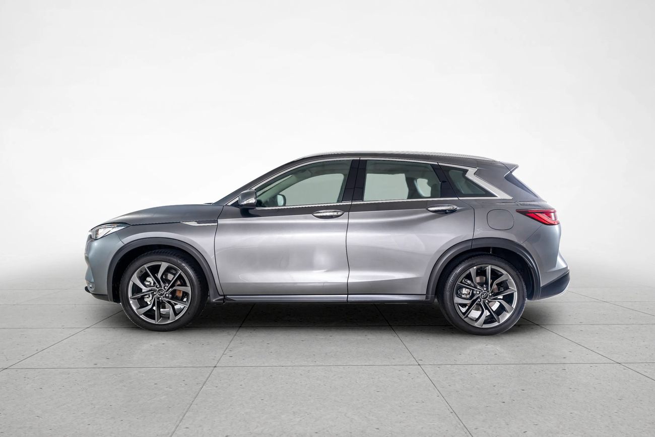 إنفينيتي QX50 LUXE 2.0