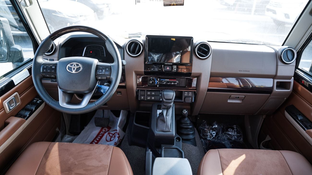 Toyota Land Cruiser 70