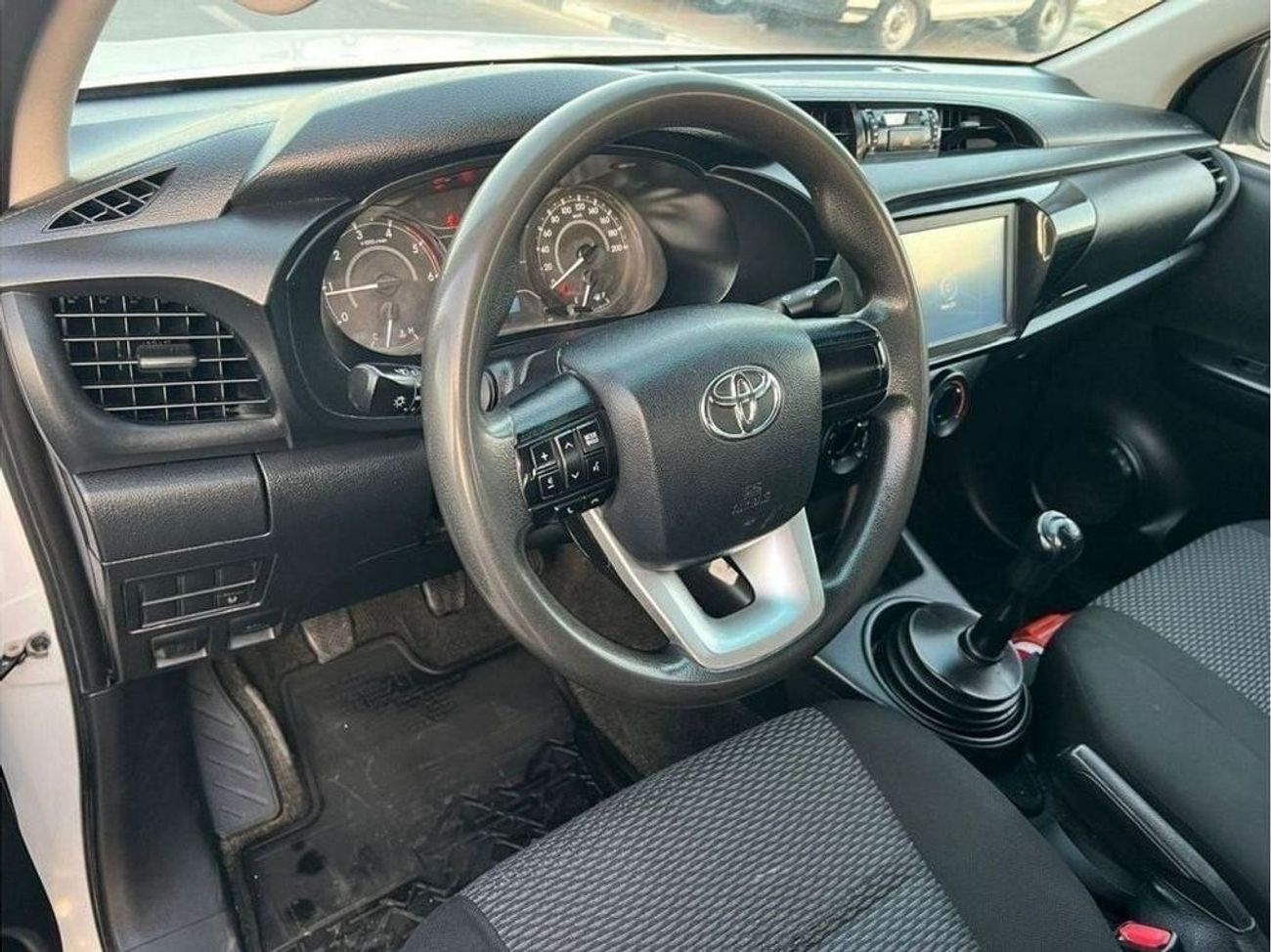 تويوتا هيلوكس 2021 TOYOTA HILUX 2.4L V4  Gcc*DIESEL* MANUAL TRANSMISSION  +POWER WINDOW + 4X4  - DOUBLE CABIN