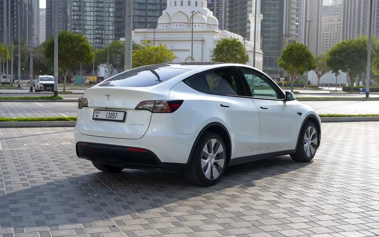 تسلا موديل Y Real-Wheel Drive