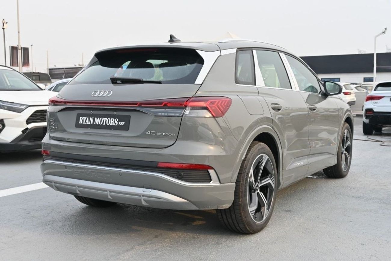 أودي اي ترون Audi Q4 High 40 E-Tron Color Grey Model 2024