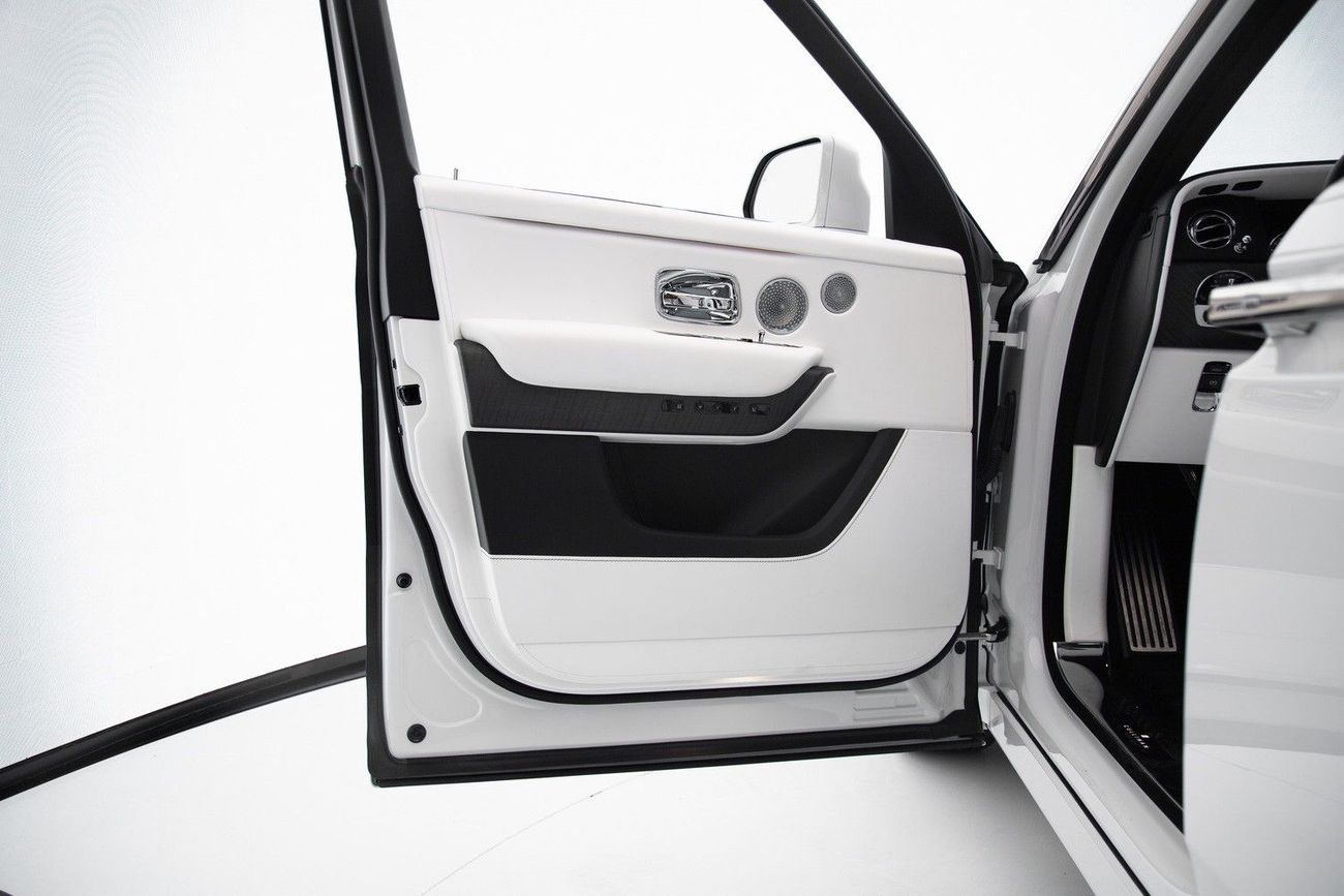 Rolls Royce Cullinan STD