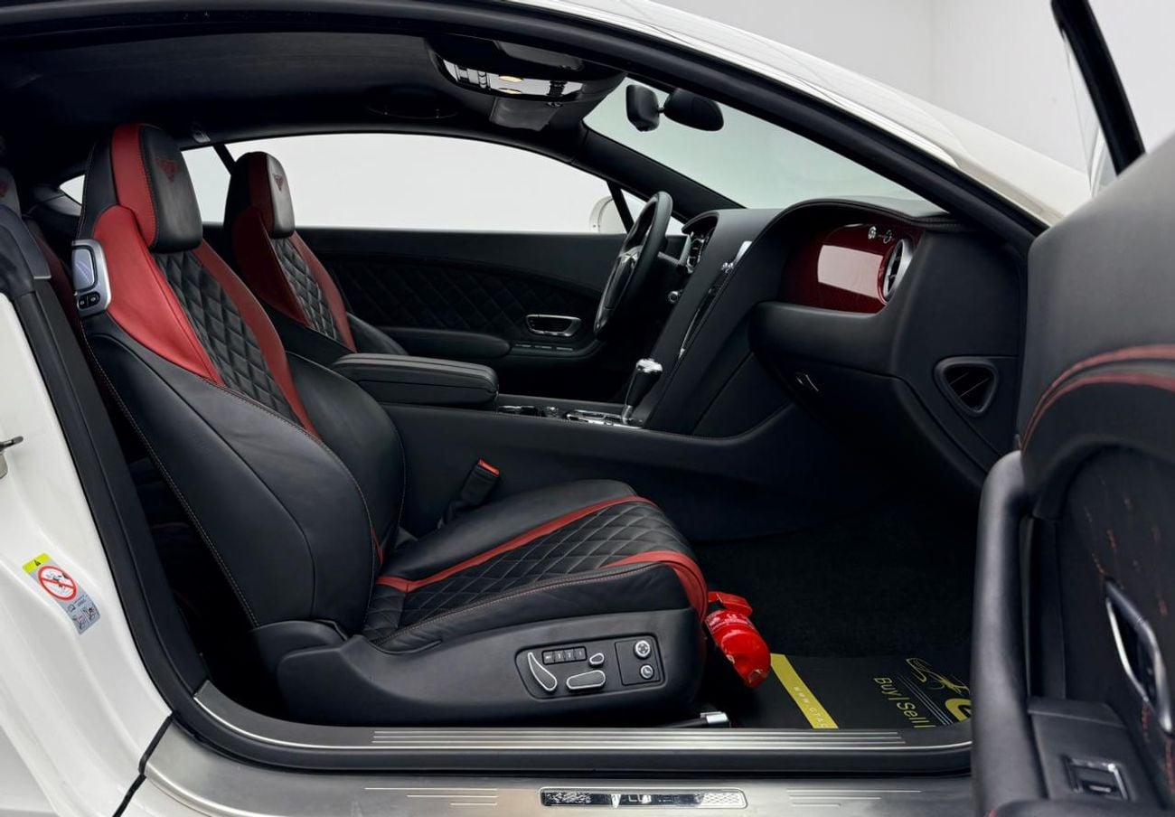 Bentley Continental GT 2016 Bentley Continental GT V8s Mulliner, 2027 Service Pack, Fully Loaded, Excellent Condition, GCC