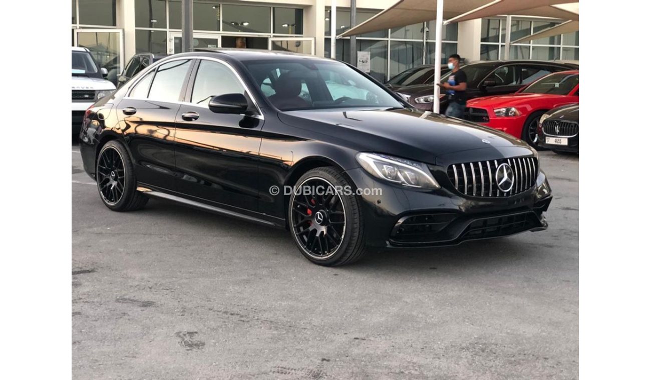 Mercedes-Benz C 200 Mercedes benz C 200 model 2016 GCC car prefect condition full option low mileage panoramic roof lea