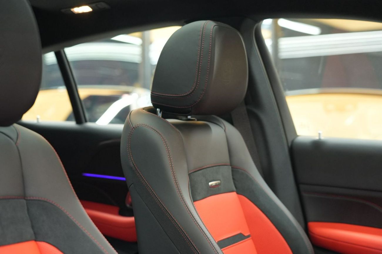 مرسيدس بنز GLE 53 AMG كوبيه Mercedes-Benz GLE 53 Coupé | 2025 GCC 0km | 5 Years Agency Warranty | AMG