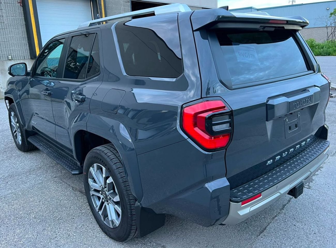 Toyota 4Runner Limited 7-Seater