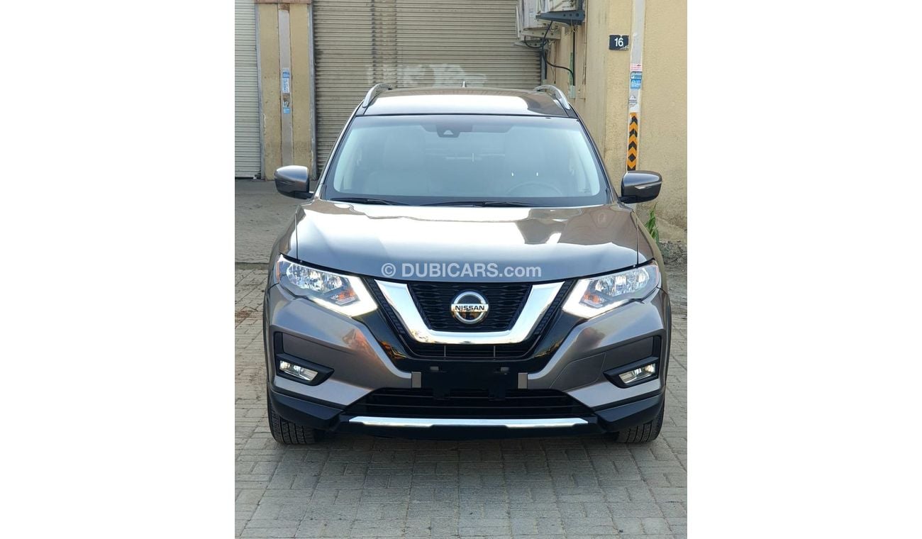 Nissan Rogue Full option & radar
