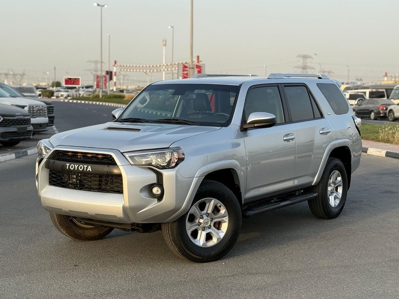 تويوتا Runner4 SR5 premium 4WD