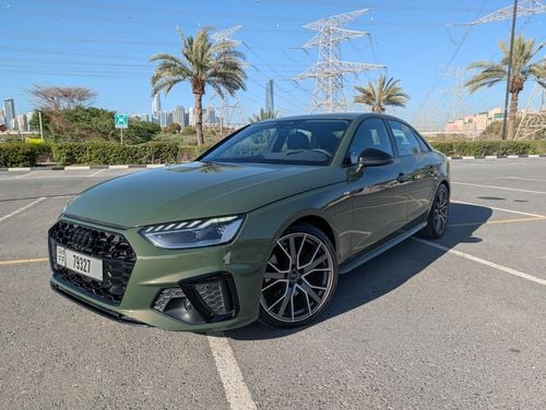 Audi A4 35 TFSI SLine GCC Warranty
