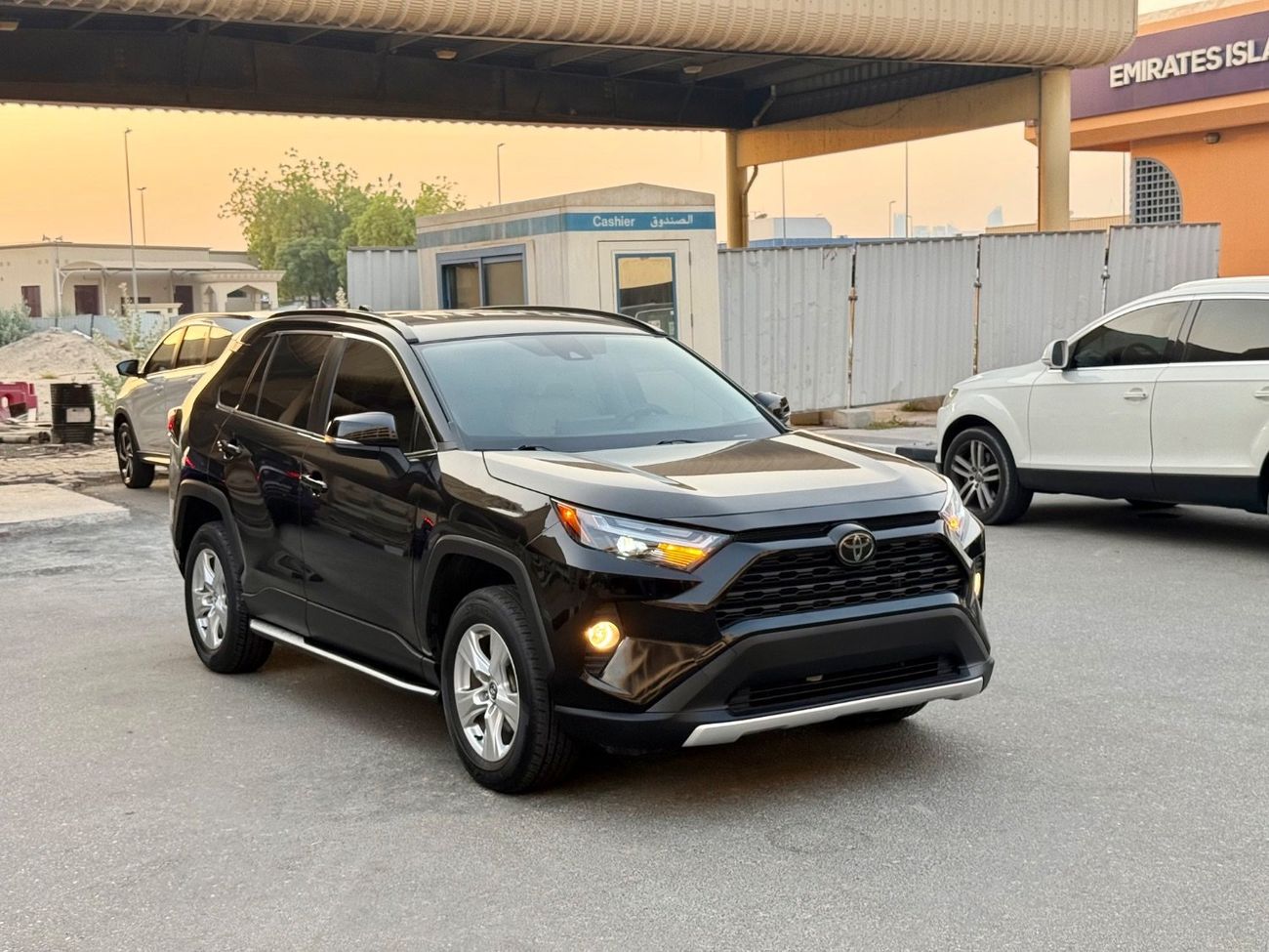 تويوتا راف ٤ 2021 XLE PUSH START AWD 2.5 USA SPEC