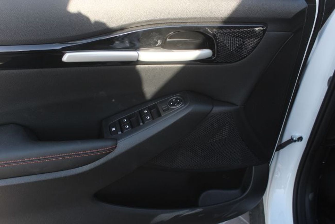 Kia Seltos Kia Seltos Mid Option