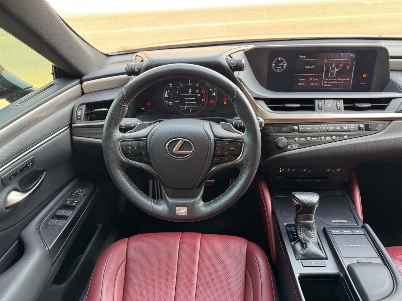 لكزس ES 350 F-SPORT / V6 3.5L / RADAR / ROAD ASSIST / WIRELESS CHARGER / DRIVE MODES S, S+