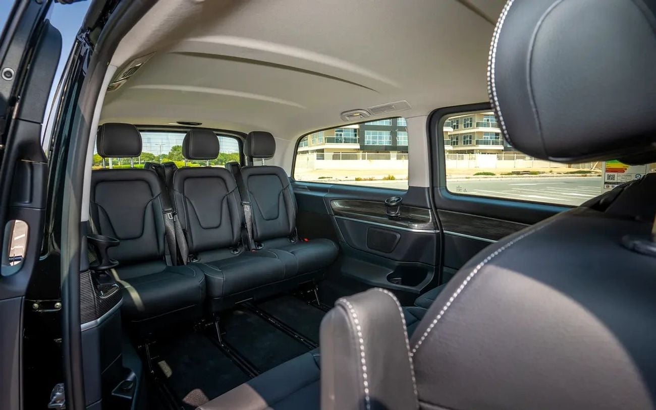 Mercedes Benz V 250 V 250 GCC Specs