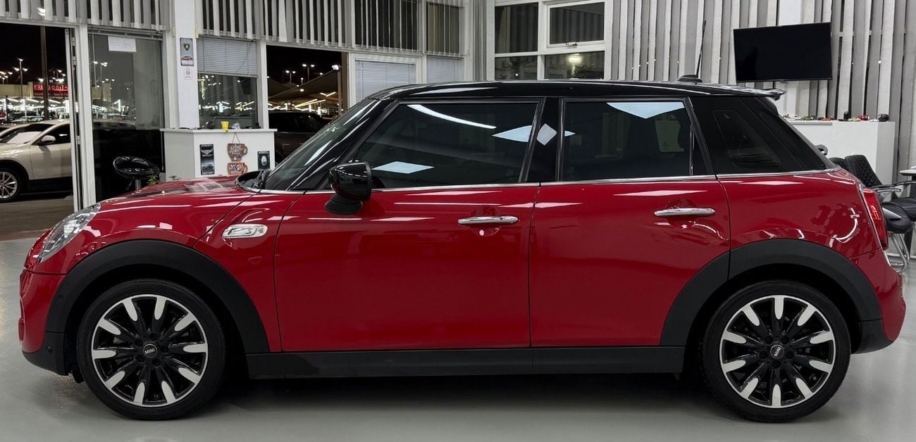 ميني كوبر إس GCC .. FSH .. Perfect condition .. Original paint