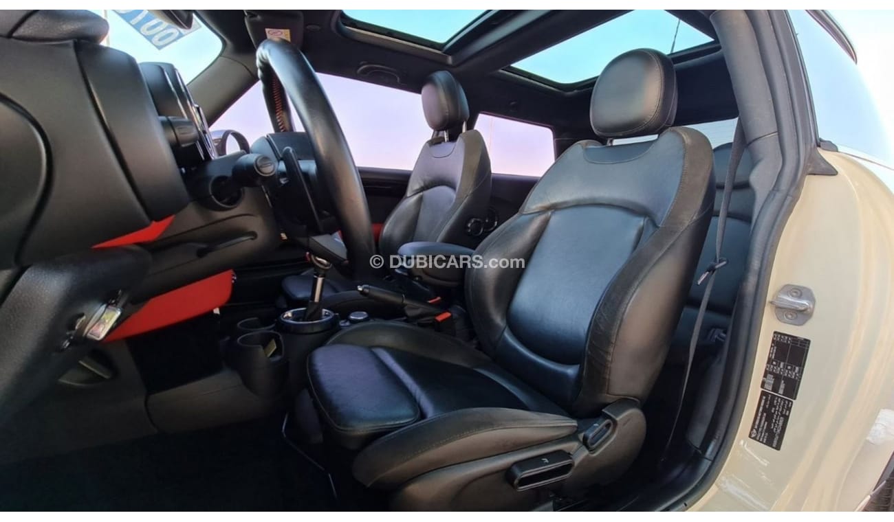 Mini Cooper S JCW Full Option 2016 Full Service History GCC