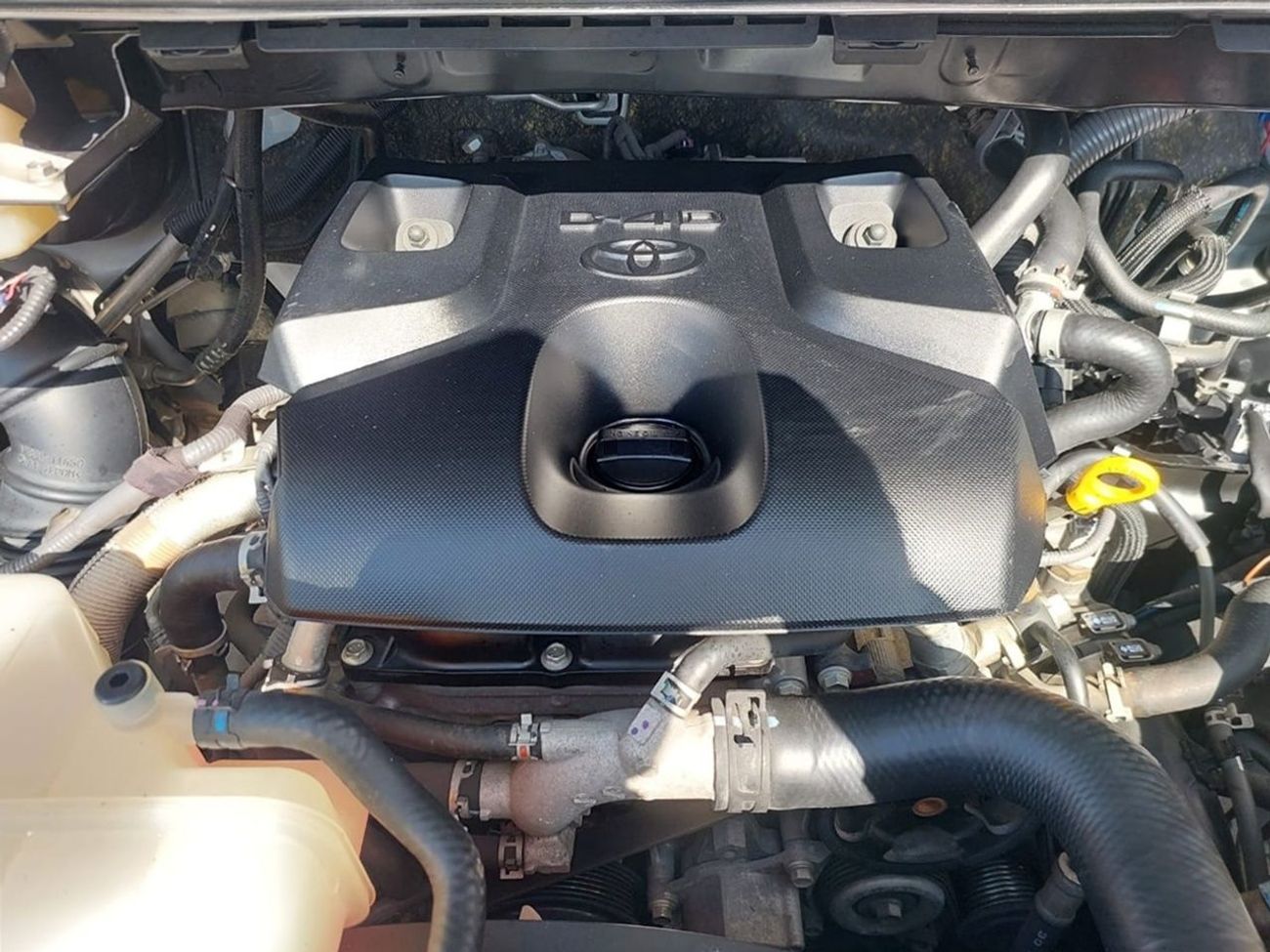 Toyota Hiace TOYOTA HIACE VAN AMBULANCE RHD 2019 MODEL 2.8 L DIESEL AUTOMATIC(PM03504)