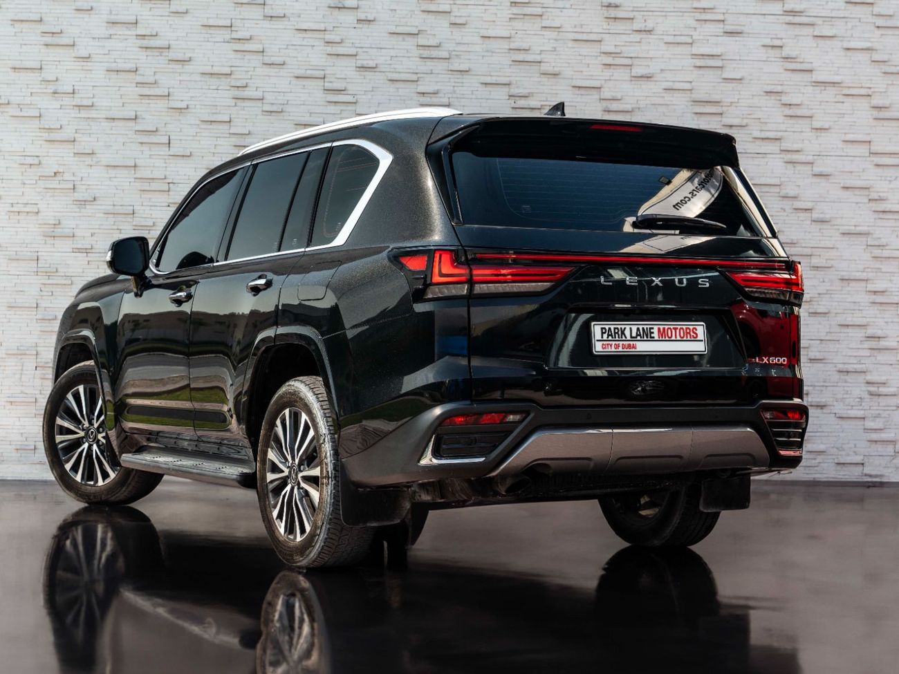 Lexus LX 600 Prestige 3.5L ( CYL)