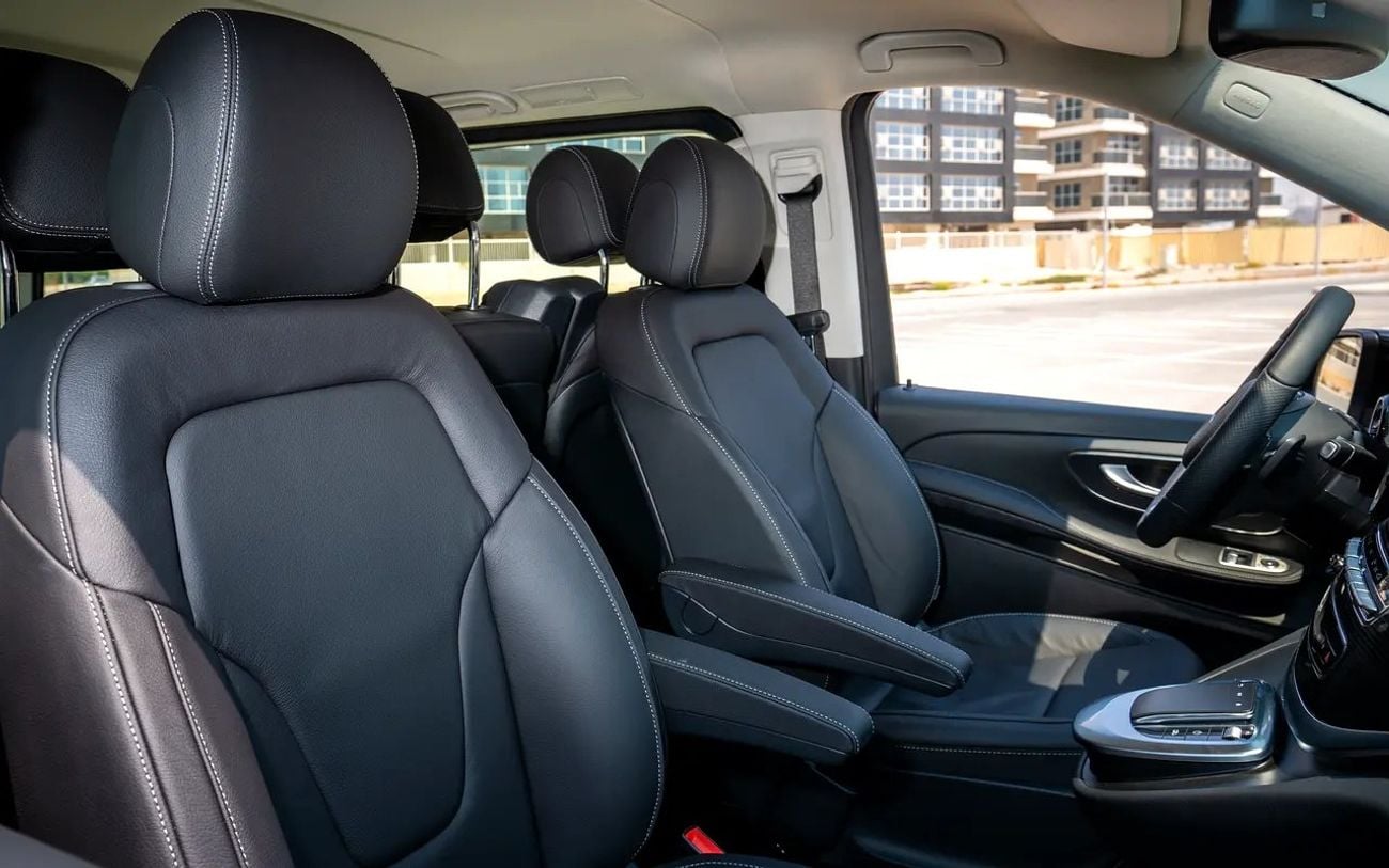 Mercedes Benz V 250 V 250 GCC Specs