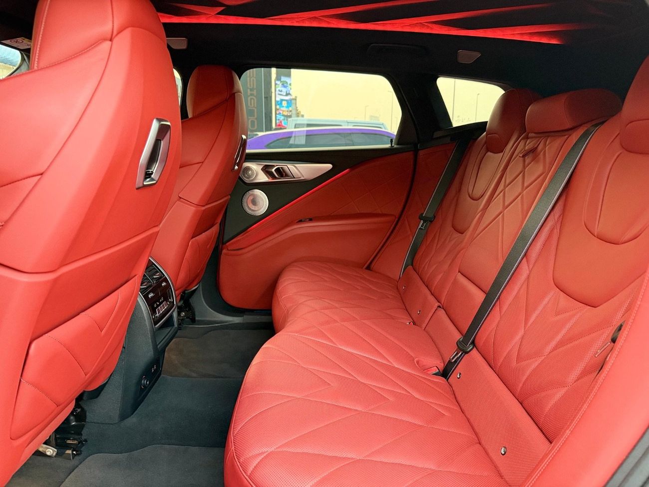 بي أم دبليو XM