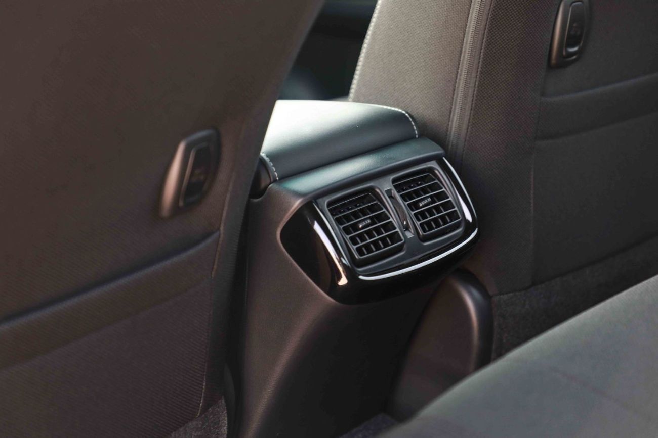 Toyota Hilux 2025 TOYOTA HILUX ADVENTURE 4.0 - ATTITUDE BLACK inside BLACK | Export Only