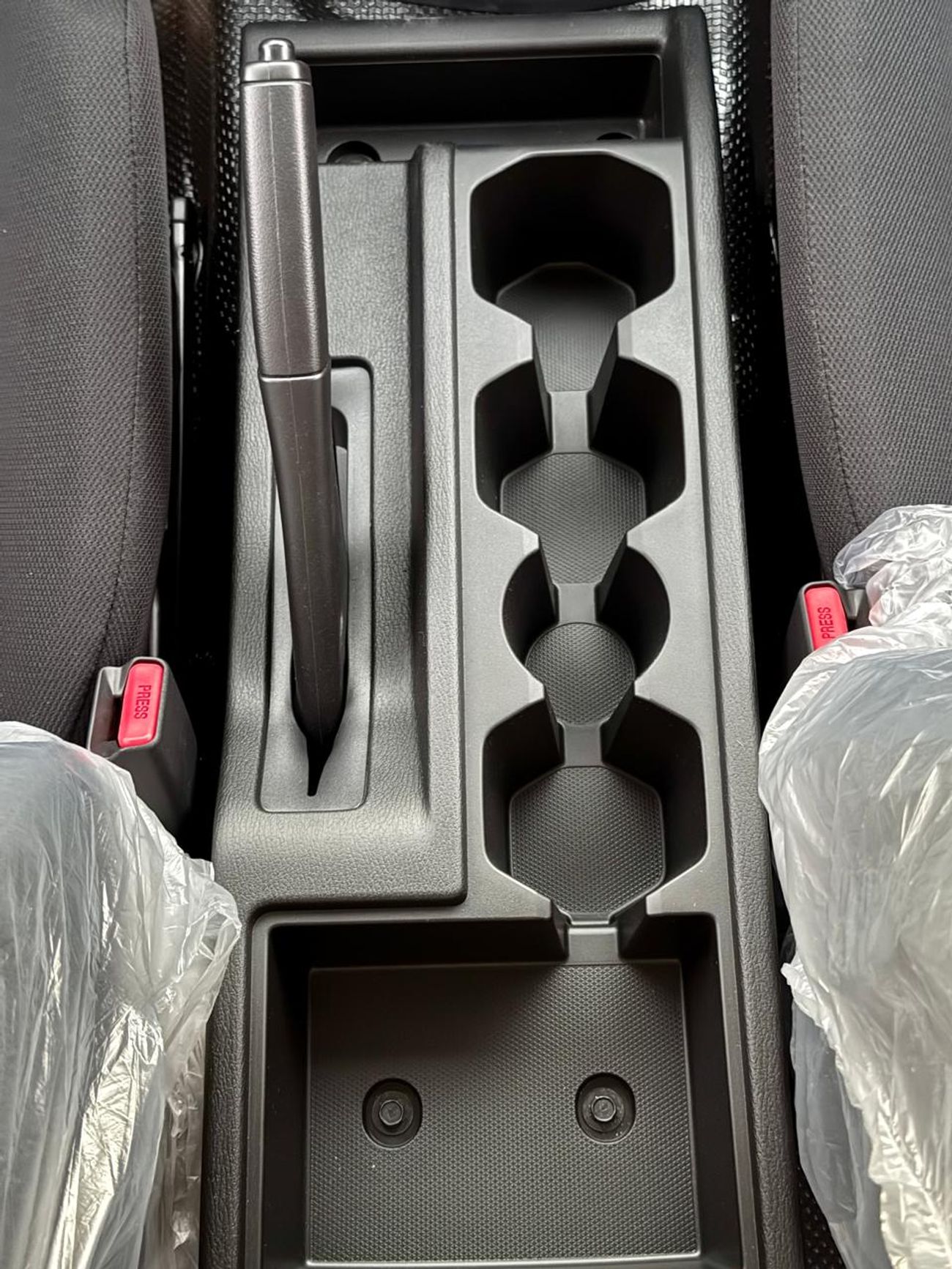 Mitsubishi L200 GL Double Cab Petrol 2.4L