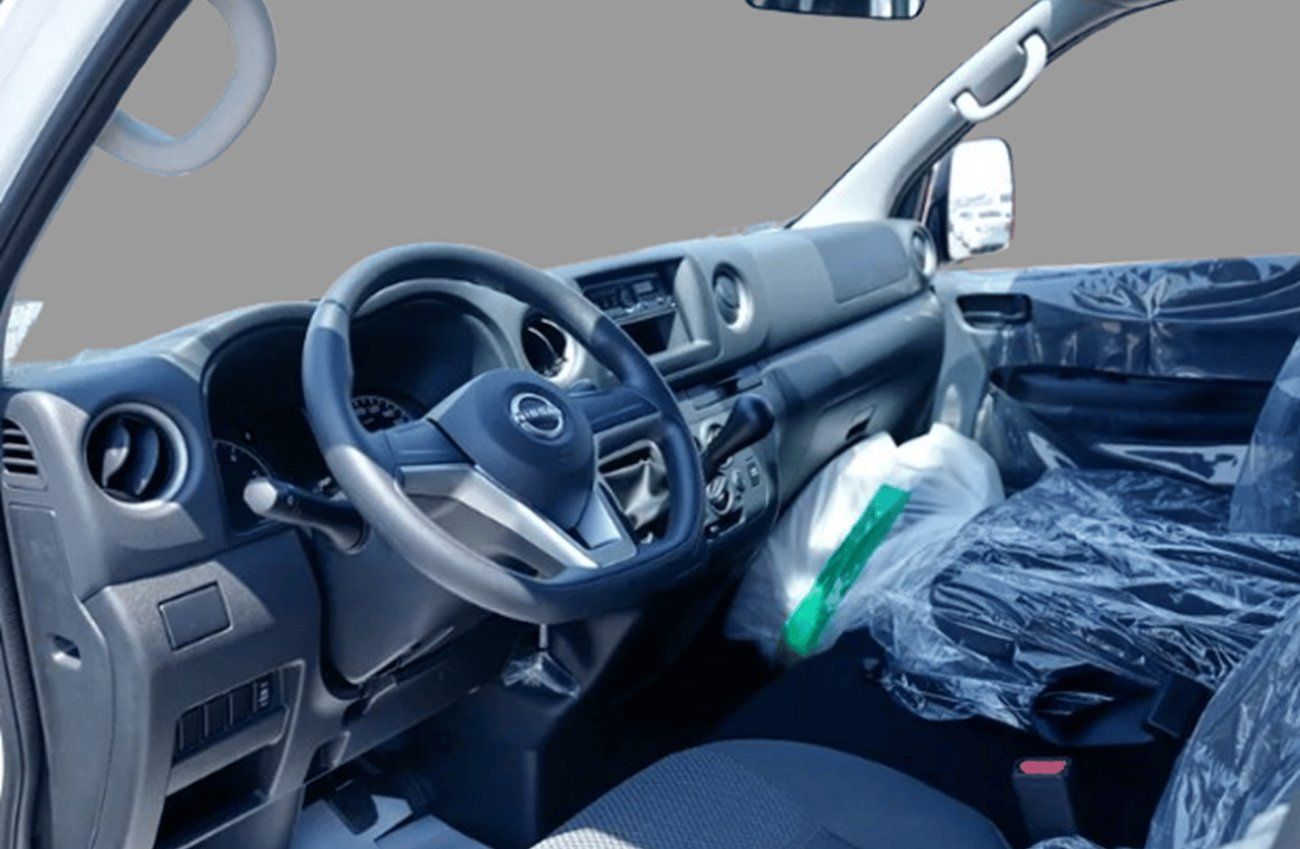 نيسان أورفان ECTWFR003 – 2025 Nissan Urvan High Roof Passenger Van – 2.5L Diesel Manual – 15 Seater Wide Body