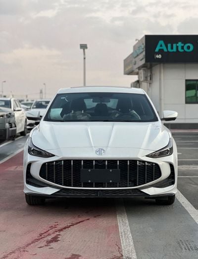 MG 5 DEL MG5 | 2025 | With Sunroof