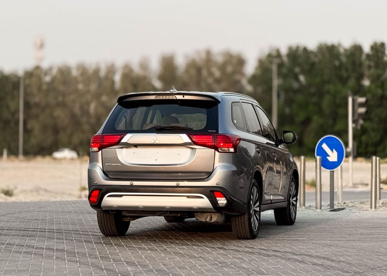 ميتسوبيشي آوتلاندر ميتسوبيشي أوتلاندر | 3.0 لتر | 2022 | خليجية | خالية من الحوادث | بحالة ممتازة | 958 شهرياً