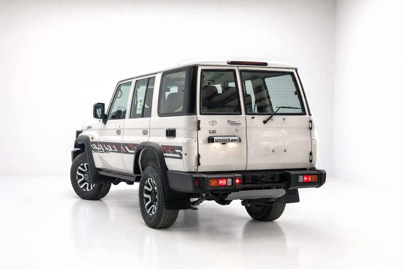 Toyota Land Cruiser 70 LC76 LX Hardtop 2.8L - White Inside Saddle Tan | Export Only