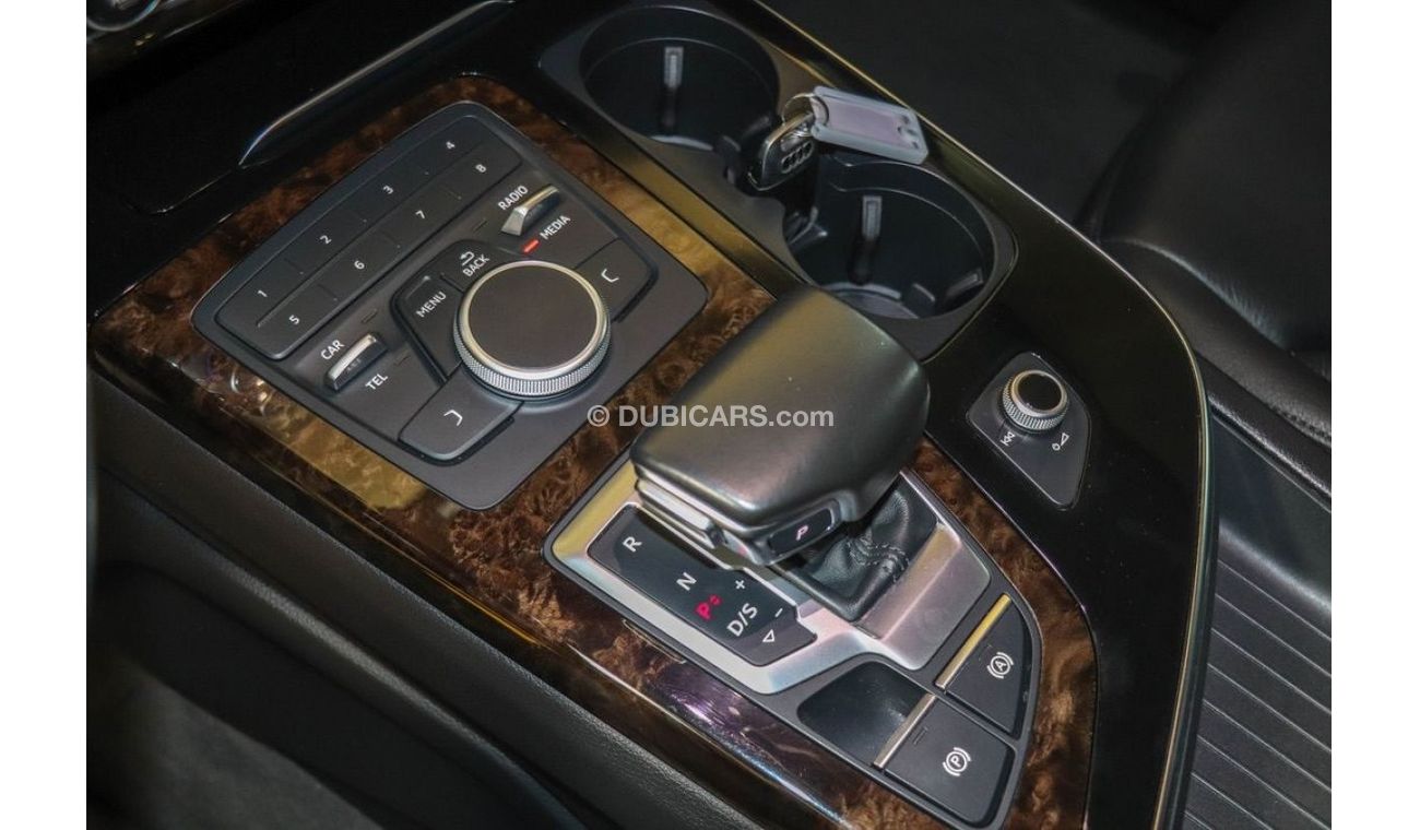 Audi Q7 Audi Q7 45 TFSI 2017 GCC under Warranty with Flexible Down-Payment.