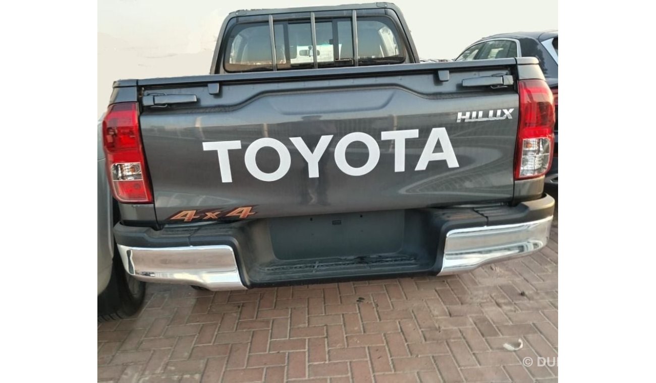 تويوتا هيلوكس TOYOTA HILUX 2.7 AT MID OPTION  GREY 2023