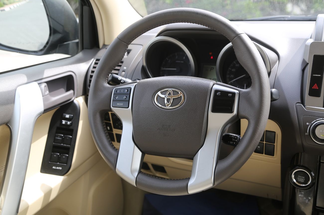 Toyota Prado TXL6 Cylinder, with Leather Seats and Android Screen, MY2017