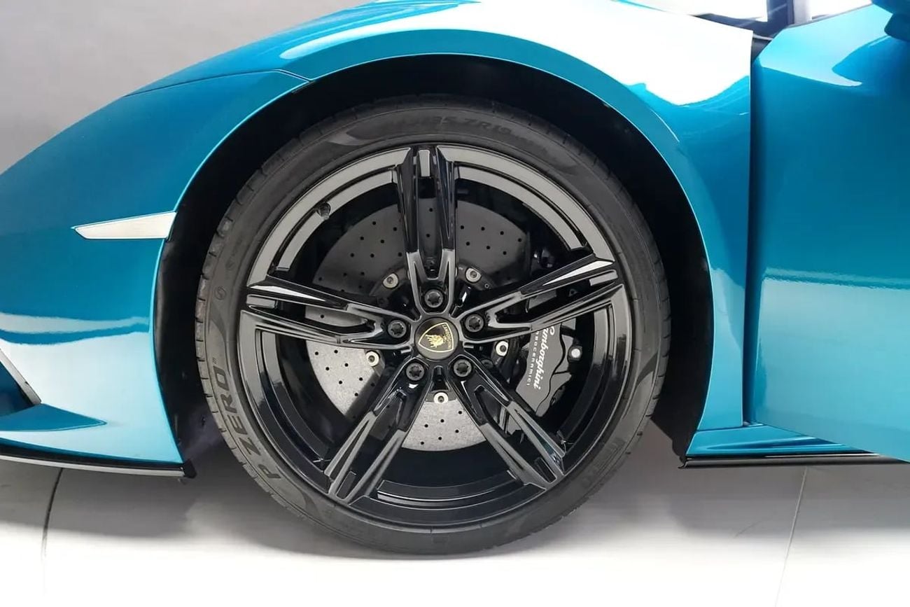 Lamborghini Huracan EVO SPYDER
