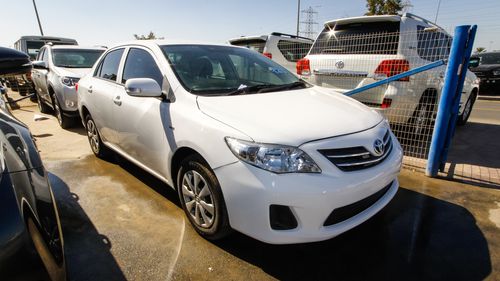 تويوتا كورولا ( RIGHT HAND DRIVE ) ( EXPORT ONLY)