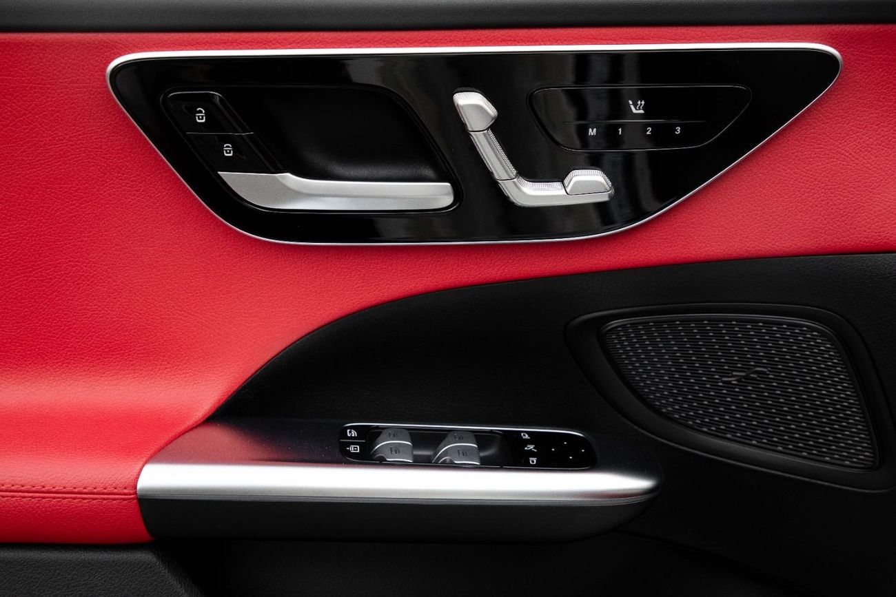 Mercedes-Benz C 200 C200 | 3,917 P.M  | 0% Downpayment | Agency Warranty!