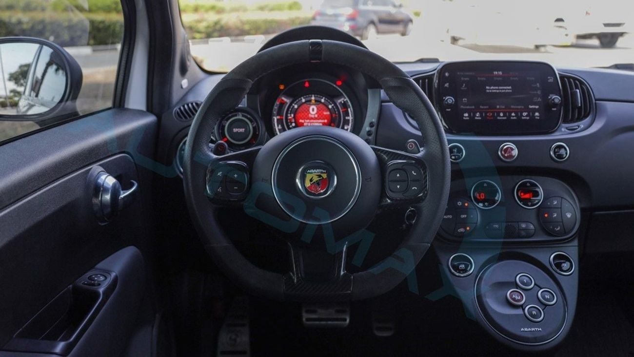 أبارث 695 Turismo 1.4T GCC 2024 8000Km With 3 Years Or 120,000 Km Warranty @ Official Dealer