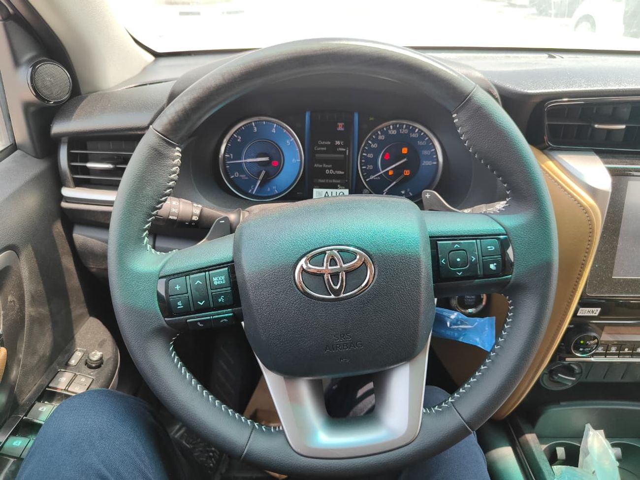 Toyota Fortuner 2024 Toyota Fortuner SR5 High-Option 7-Seater 2.4L 4-Cyl Turbo Diesel A/T 4x4 Export Only