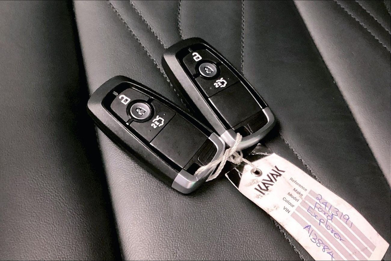 إنفينيتي QX80 Luxe Sensory ProActive (8 Seater) | شامل الضمان | 0 ﺪﻔﻋﺓ ﺃﻮﻟﻯ