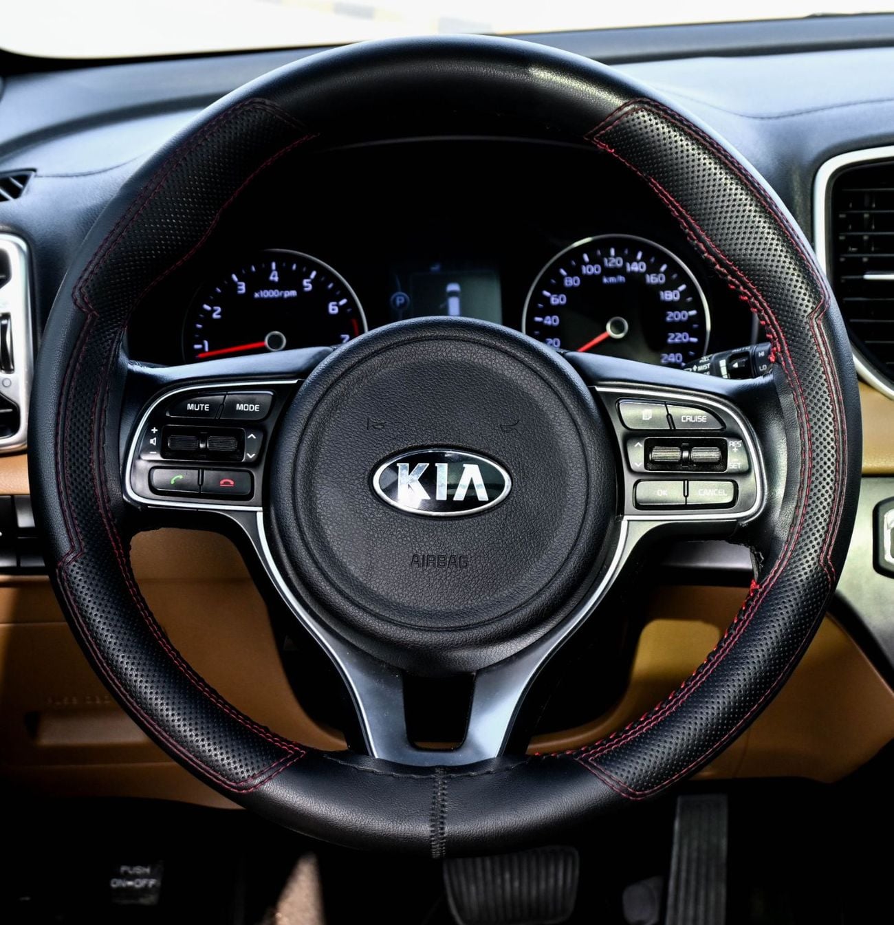 Kia Sportage EX 2.0L (165 HP) FWD Kia Sportage 2.0L 2018 GCC, accident-free Excellent Condition