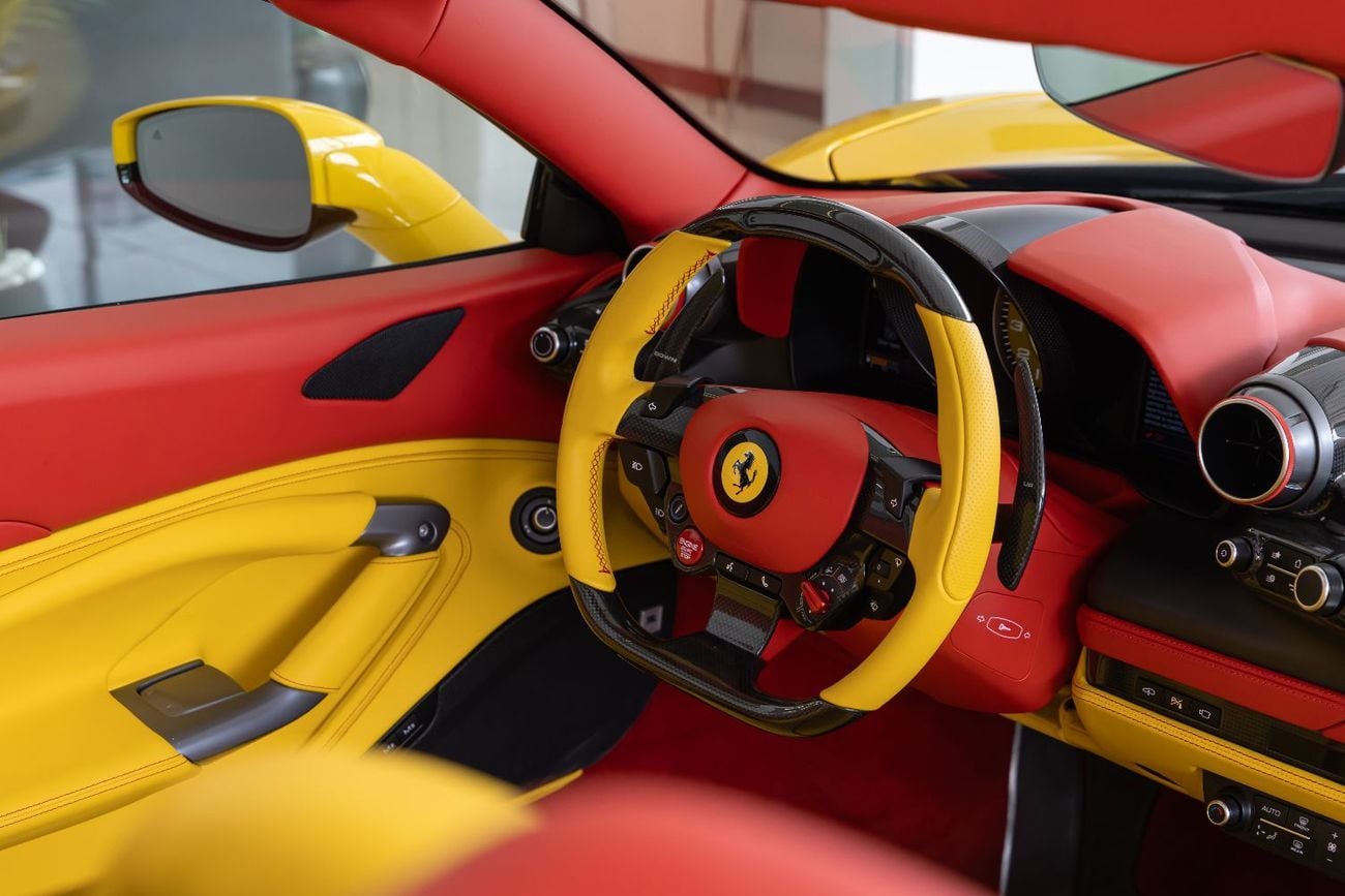 فيراري ف ٨ سبيدر Ferrari F8 Spider 2022 | Pristine | Fully Carbon Interior &amp; Exterior | Carbon Steering &amp; Pad
