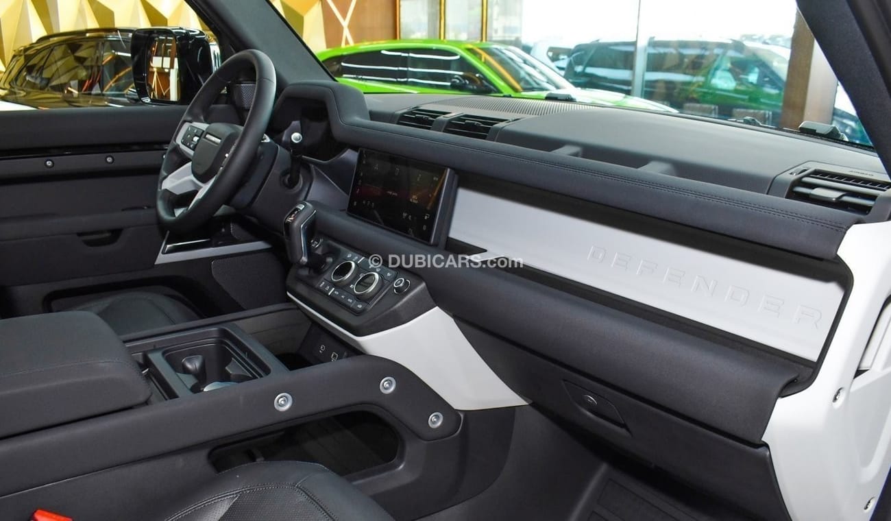 Land Rover Defender LAND ROVER DEFENDER 110 SE 2024 | AL TAYER WARRANTY