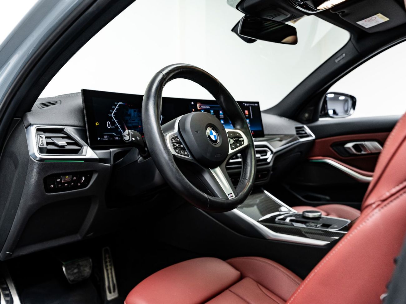 BMW M340i Std 3.0L 2024 BMW M340i, 2028 BMW Warranty + Service Contract, Low KMs, GCC