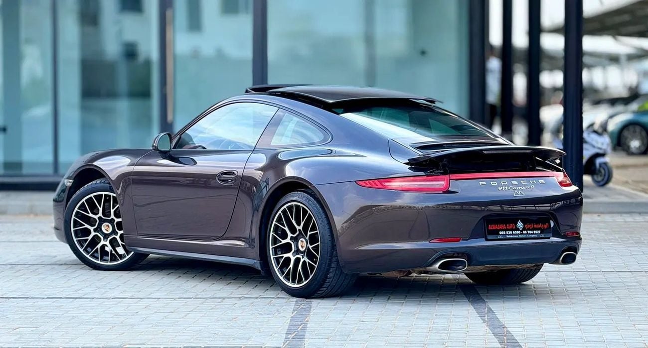 Porsche 911 Carrera 4 - GCC Specs