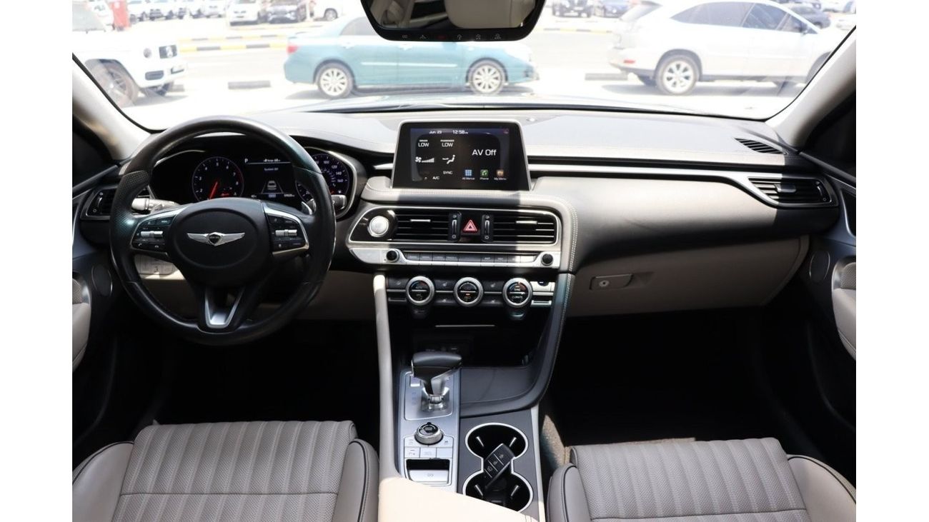 Genesis G70 Premium Genesis G70 Platinum / 2.0T / 2019 / USA / 59,000Mi