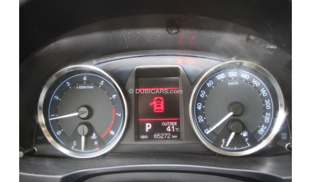 تويوتا كورولا تويوتا كورولا 2016 خليجي رقم 2 بحالة ممتازة بدون حوادث نظيفه جدا من الداخل والخارج