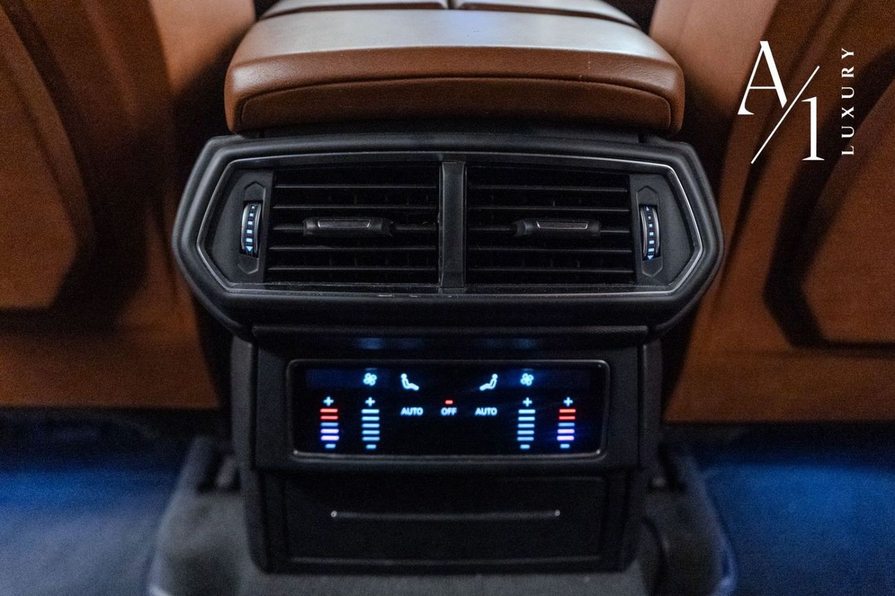 Lamborghini Urus STD 4.0T V8 2019 Lamborghini Urus, 2025 Lamborghini Warranty, Full Lamborghini Service History, Full