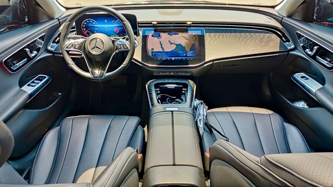 Mercedes Benz E350 4MATIC (NON GCC) Avantgarde Original paint 2024 American Specs
