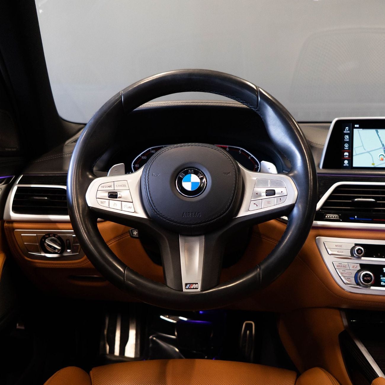 بي أم دبليو 730Li Executive 2.0L