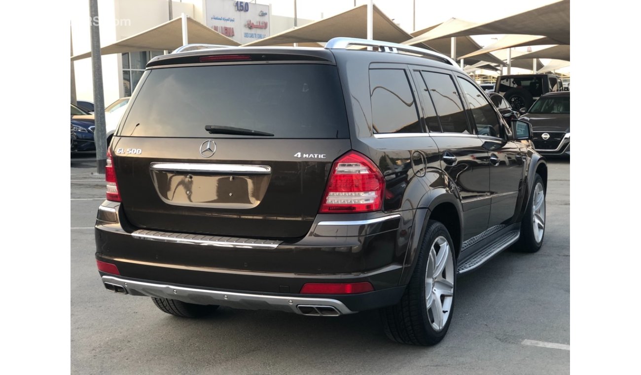 Mercedes-Benz GL 500 MERCEDES BENZ GL500 MODEL 2012 GCC car prefect condition full option panoramic roof leather seats