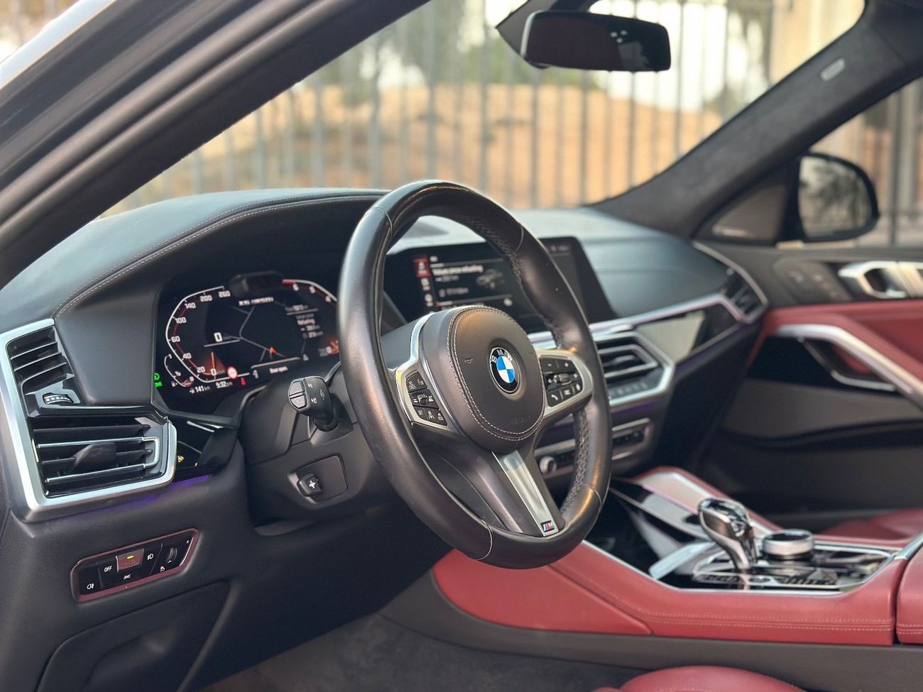 BMW X6 M50i 4.4L V8 | 2021 | GCC Specs | Warranty And Service AGMC | Full Option | Perfect Condition